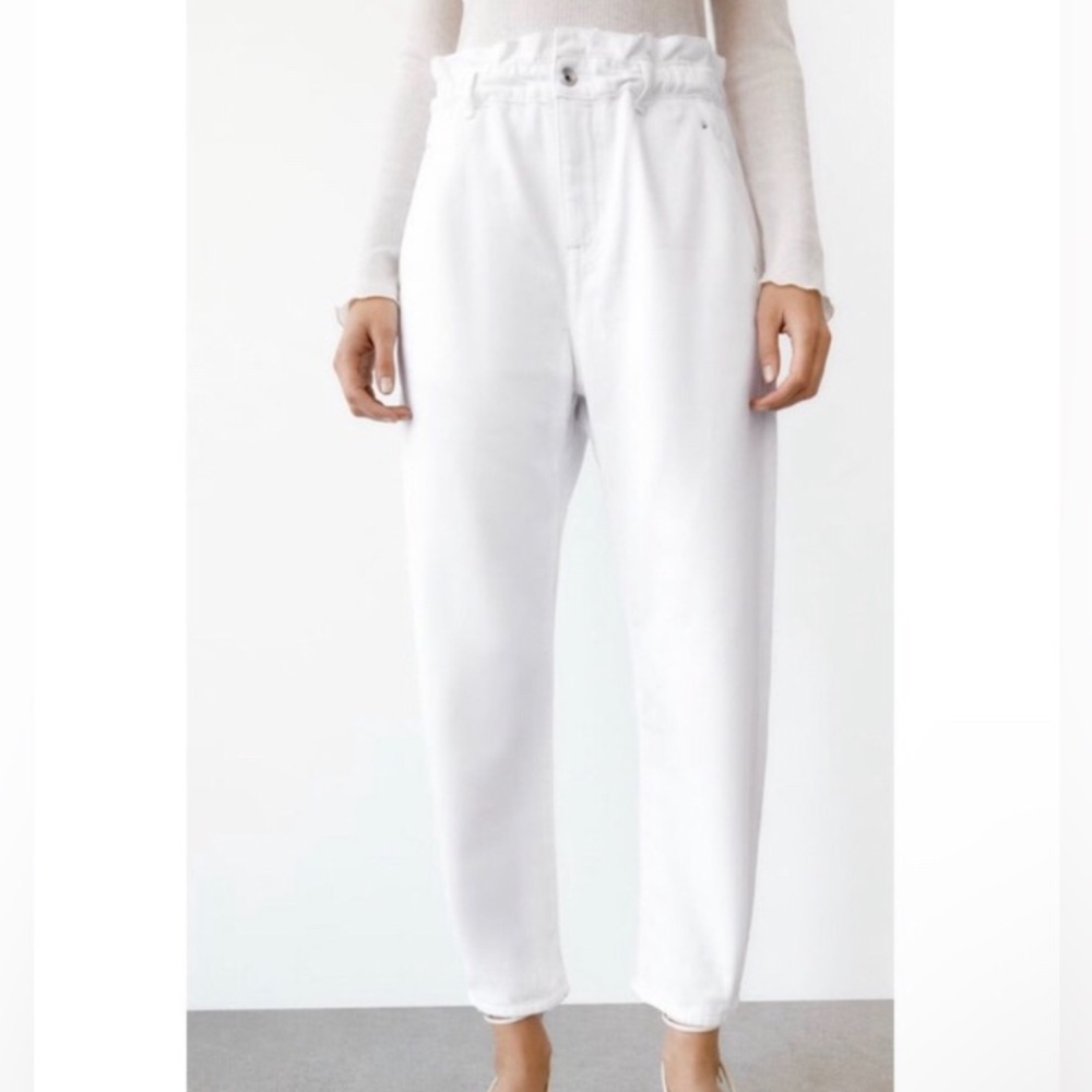 Zara Z1975 Baggy Paperbag High Waisted Balloon Style White Jeans